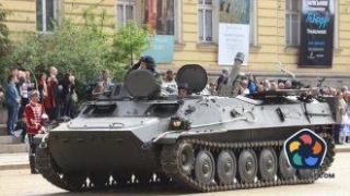 Без военен парад за празника на армията