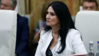 Бивша румънска здравна министърка е осъдена на затвор за подкуп
