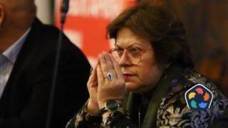 Дончева: Ако Борисов и Пеевски направят мнозинство, пак ще има крадене и терор