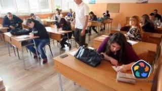 Половината ученици няма да работят това, за което са учили