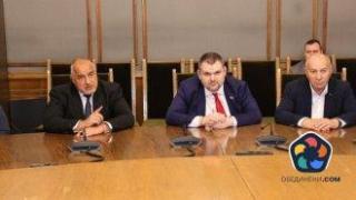 Мафиотската държава тласка България към ръба, пише "Политико"