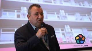 Окончателно: Валентин Димитров остава начело на "Пирогов"