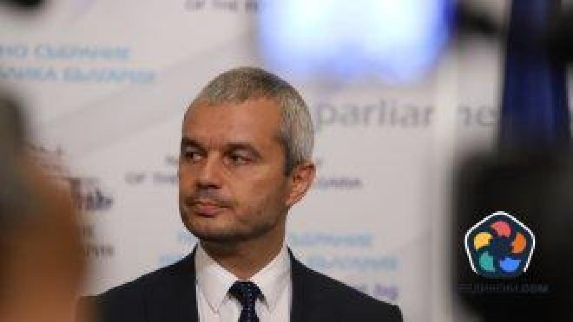 Костадинов отправи покана за правителство до всички без ГЕРБ и ДПС