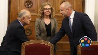 Атанас Атанасов пита президента дали снайперисти охраняват Бойко Борисов