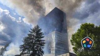 Най-малко 8 са жертвите на голям пожар в административна сграда в Москва