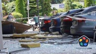 Трима убити и 18 ранени при руска ракетна атака срещу Днепър