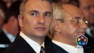 Пеевски разчиства депутатите от ДПС гласували против кабинета "Желязков"