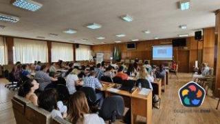 Граждани на Шумен надградиха уменията си да разпознават фалшивите новини