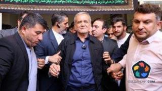 Иранците избраха за президент реформатора Масуд Пезешкиан