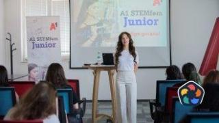 Ментори на А1 и STEMfem Junior обучават ученички за технологични лидери