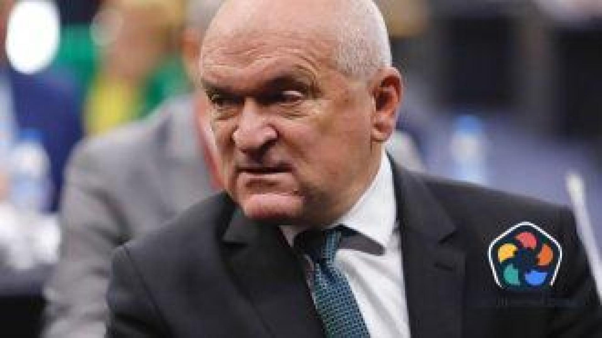 Главчев не вижда основания да иска оставката на министър Калин Стоянов