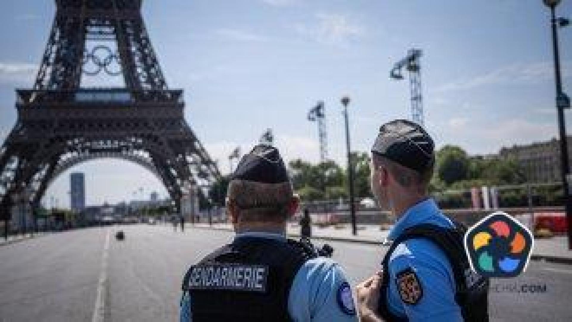 Низ от видни личности, държавници и короновани персони се очаква за откриването в Париж