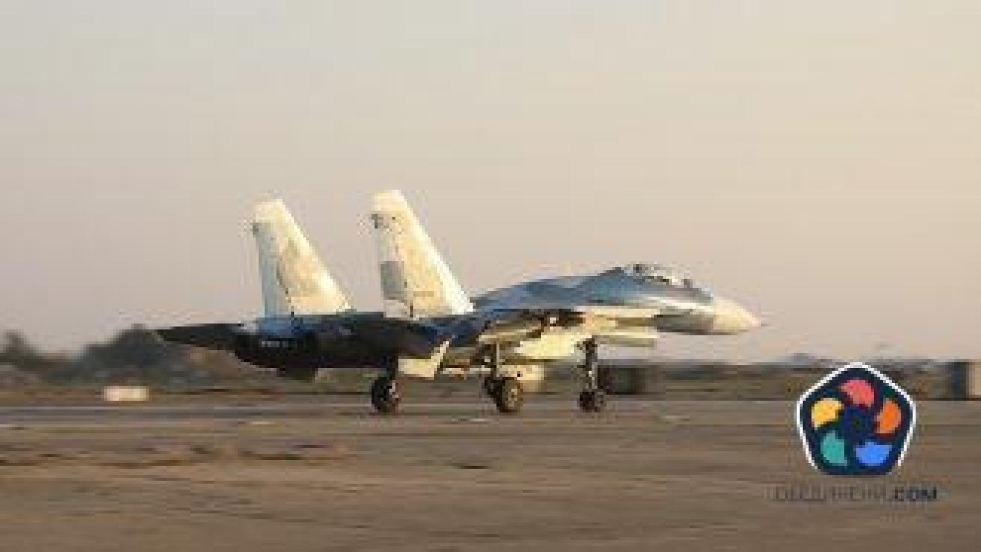 Украйна удари военно летище в Крим, Русия - украинска енергийна инфраструктура
