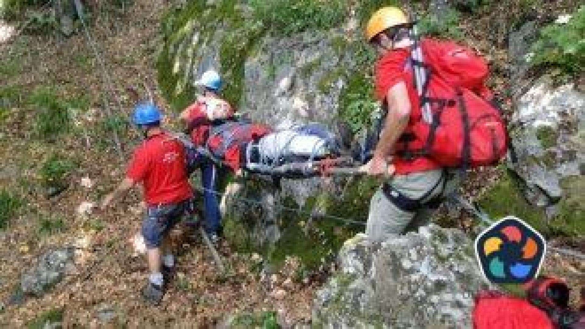 Спасители евакуират човек с тежко изкълчен глезен в Пирин
