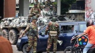 Броят на загиналите при демонстрациите в Бангладеш достигна най-малко 300