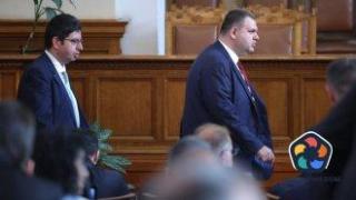 Лоялен на Пеевски подуправител на БНБ е готов да става служебен премиер