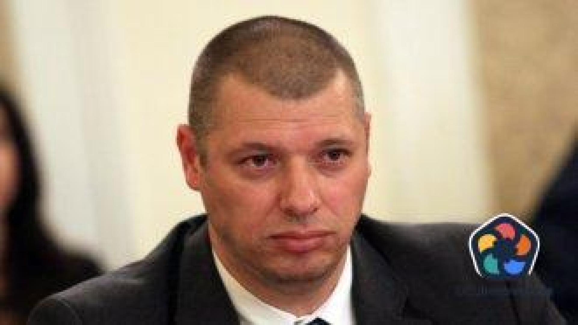 Тест за ГЕРБ: Парламентът ще гласува уволнението на шефа на антикорупционната комисия