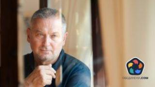 Георги Господинов издава книга "за живота, който чезне"