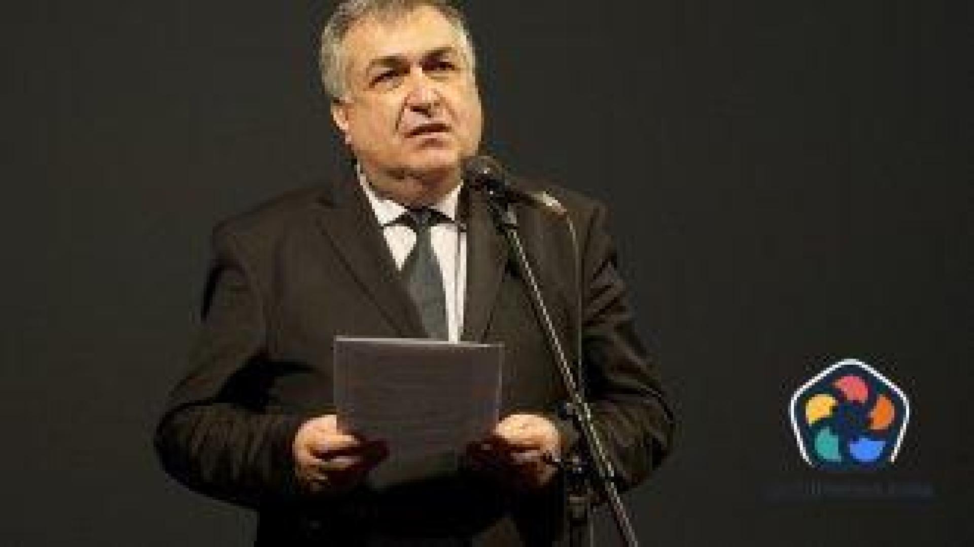 Проф. Близнашки – от антиамериканизъм до бизнес с тръмписти