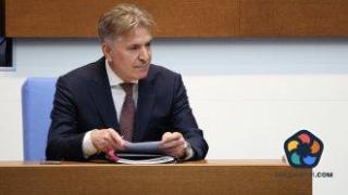 Пореден министър остава - кабинетът "Кожарева" напът да повтори този на Главчев
