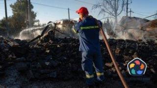 Горските пожари край Атина догарят, но опасността от нови остава