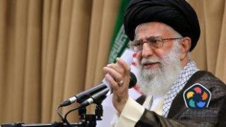 Аятолах Хаменей намекна за възможност за преговори със САЩ за ядрената програма на Техеран