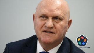 Образователният министър: Използването на телефони в час е забранено от закона, но учениците продължават да се разсейват с тях