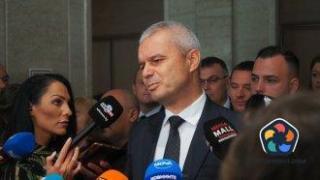 ЕК разкритикува закона за "чуждестранните агенти" на "Възраждане"