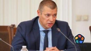 Парламентът ще обсъди уволнението на шефа на антикорупционната комисия