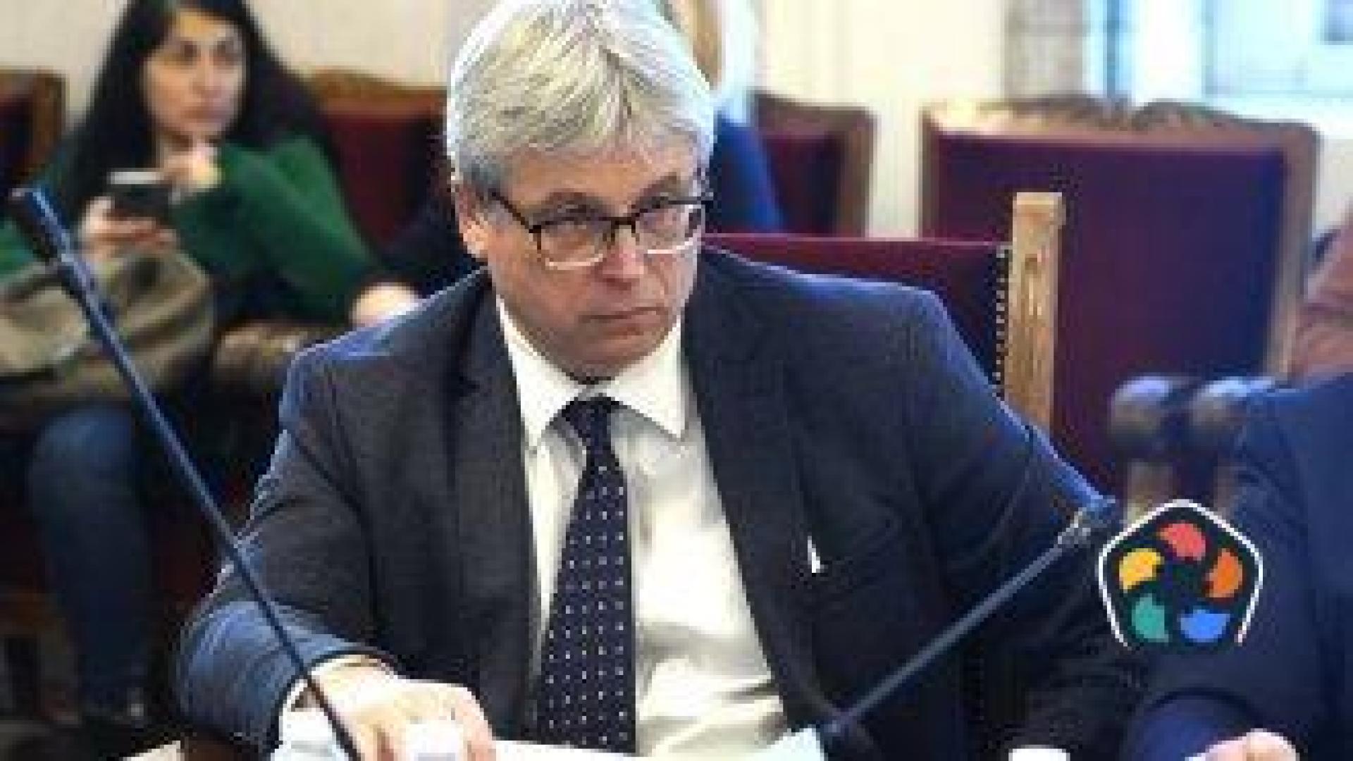 КС отмени скандалното отстраняване на управителя на НЗОК