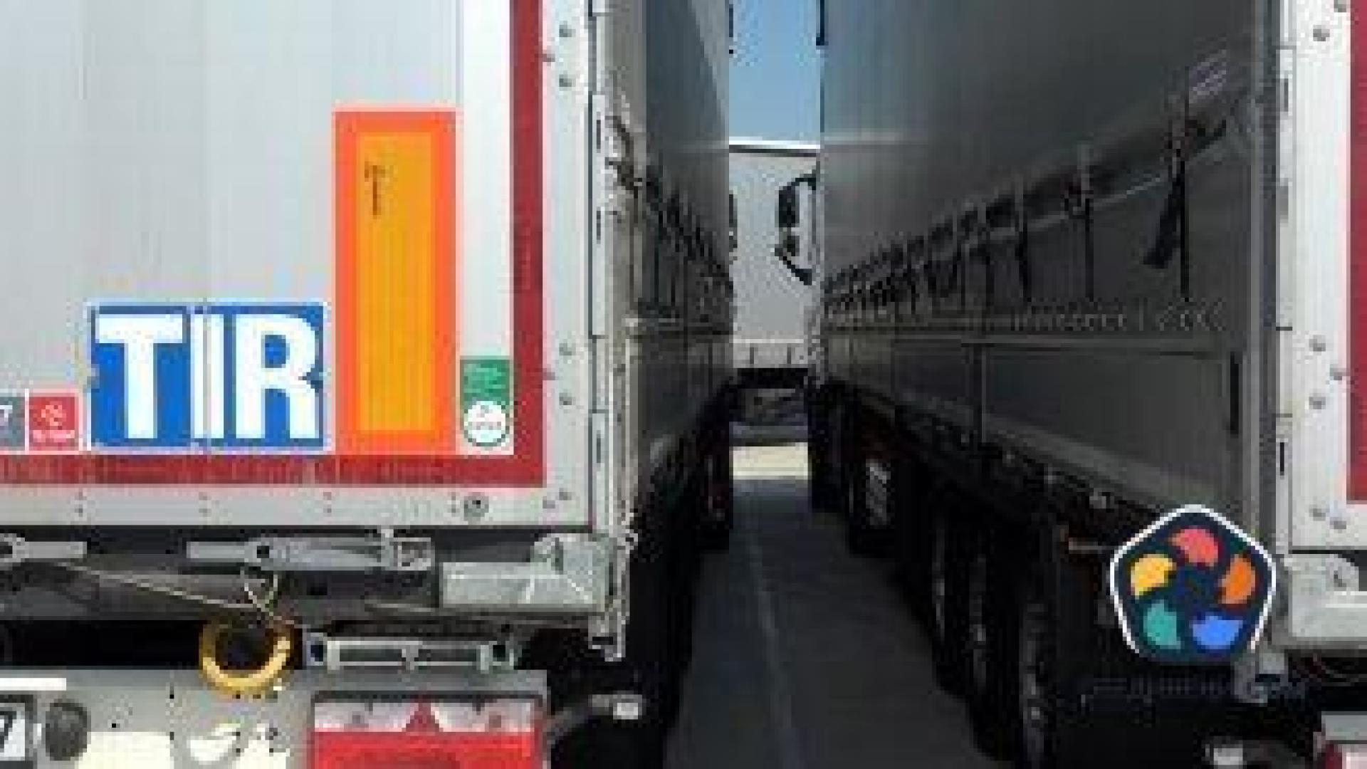 Схемата Дунав мост: Паркинг за камиони, светофар за милиони. И всичко е законно