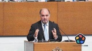 Двама души от министерство на културата са замесени в схемата за източване на театри