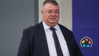 Минималната заплата става 1077 лв. от 1 януари 2025 г.