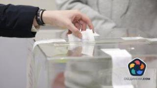 Божидар Божанов от "Да, България" отново е първенец по преференции