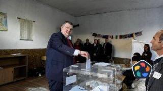 И Пеевски се възмути от купения вот