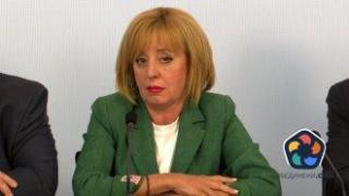 Манолова иска БСП да подкрепи повторно преброяване на бюлетините