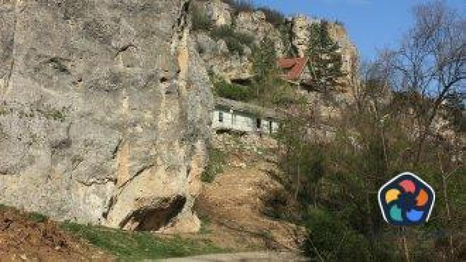 Доброволци и дарители вдъхват нов живот на хижа "Алпинист" край Русе