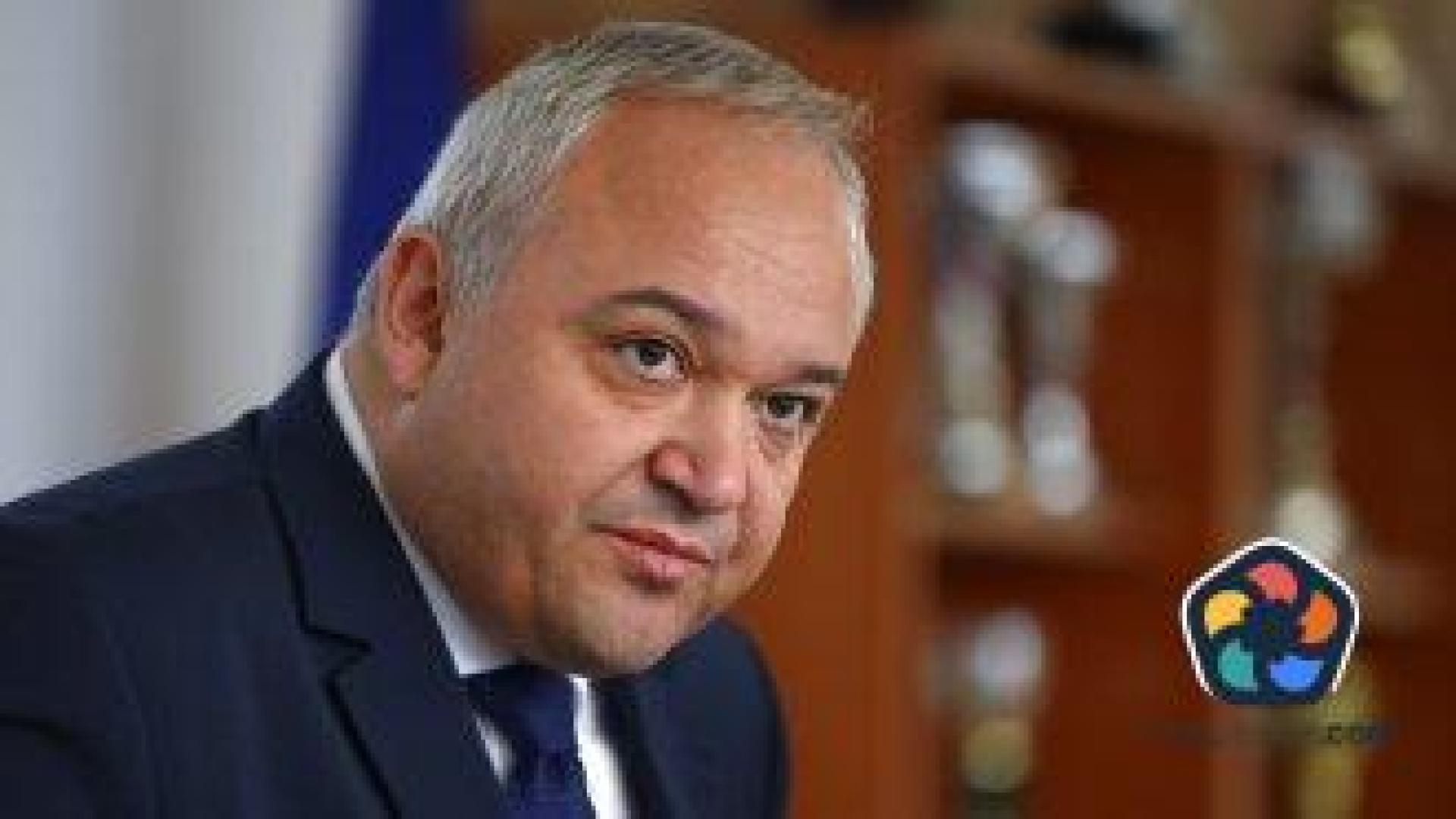 Иван Демерджиев: Някой провери ли за връзка между парите от схемата в театрите и купения вот?
