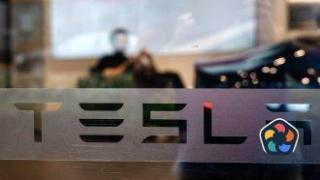 Пазарната стойност на Tesla надхвърли 1 трилион долара след изборната победа на Тръмп