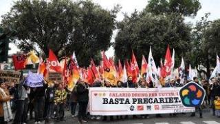 Обща стачка заради понижената покупателна способност блокира Италия