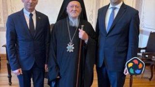 Кирил Петков и Николай Денков се срещнаха с Вселенския патриарх Вартоломей
