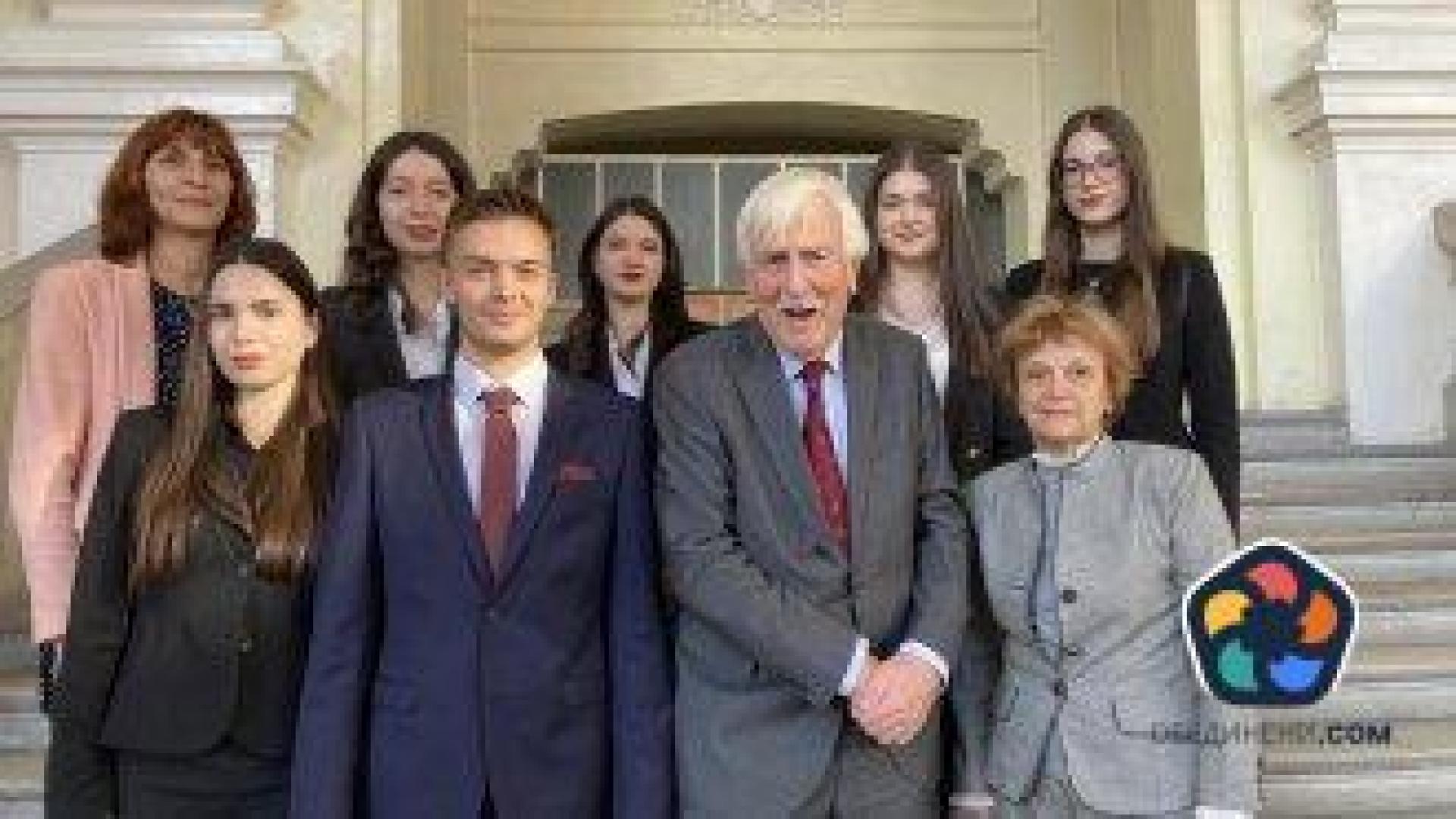 Български отбор взе първото място на европейско състезание по право