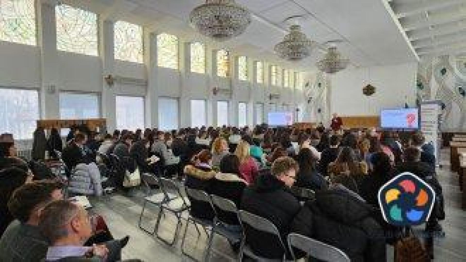 Пребита ли е Бионсе и арестуван ли е Тръмп? В Габрово научиха как да разпознават изображения, създадени с изкуствен интелект