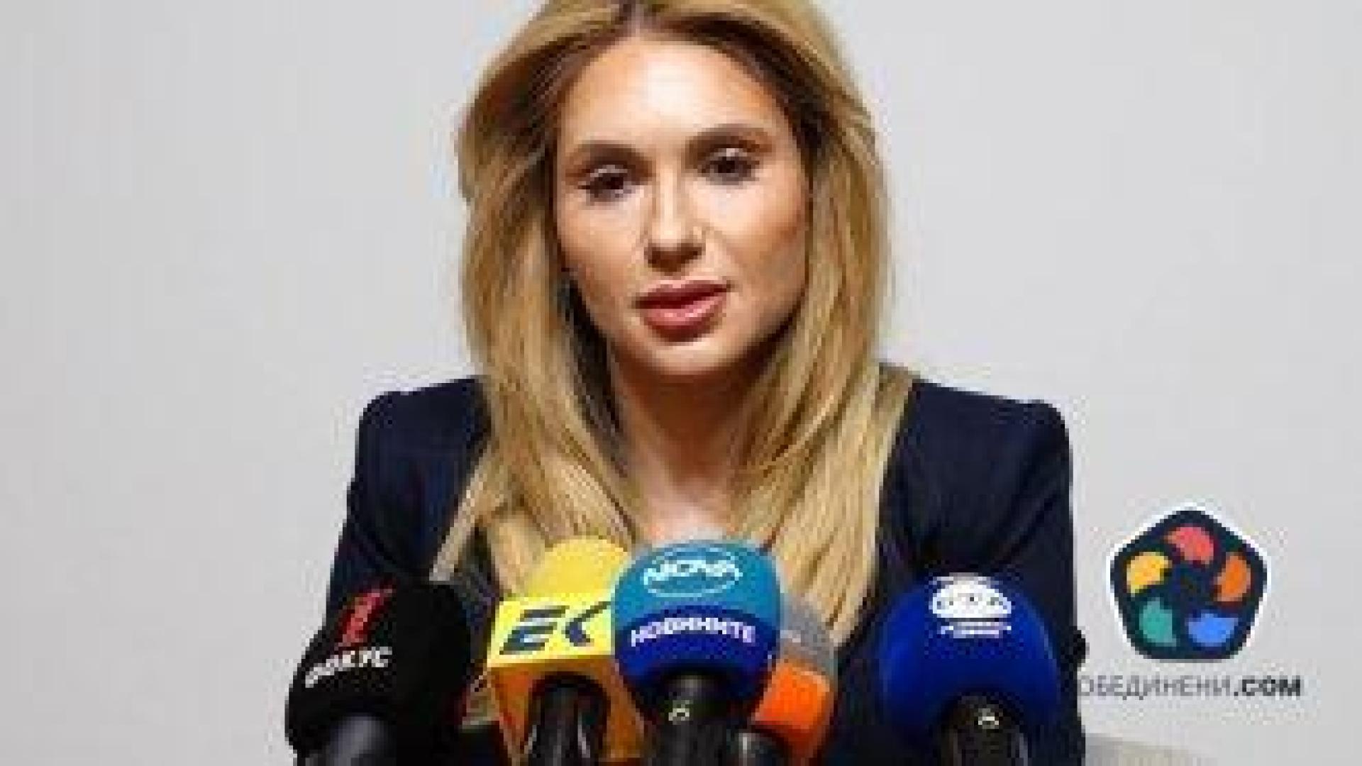 КЗП завежда колективни искове за бързите кредити, но няма да каже срещу кои фирми