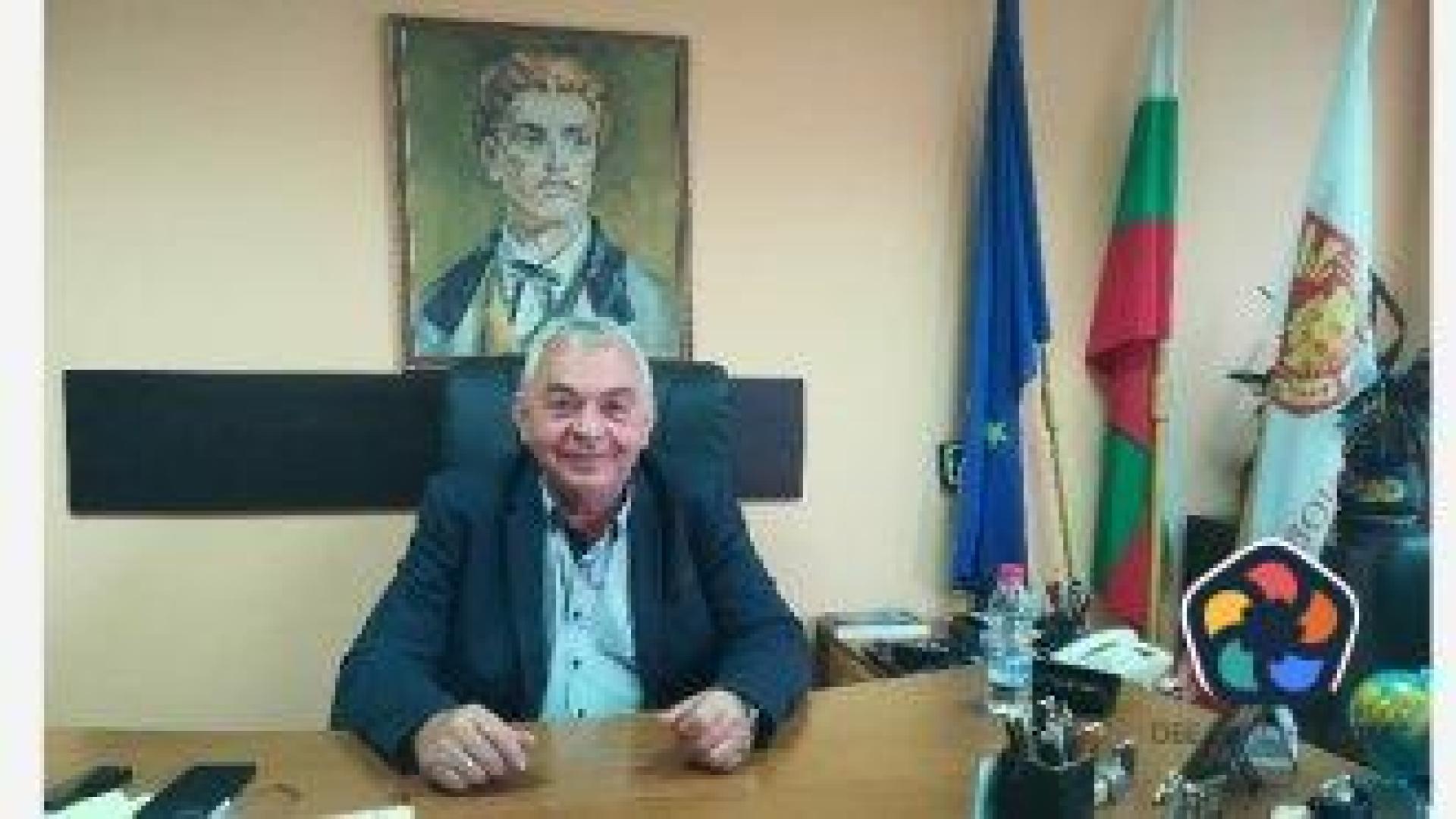 Кметът на Бойчиновци e обвинен за фиктивни назначения