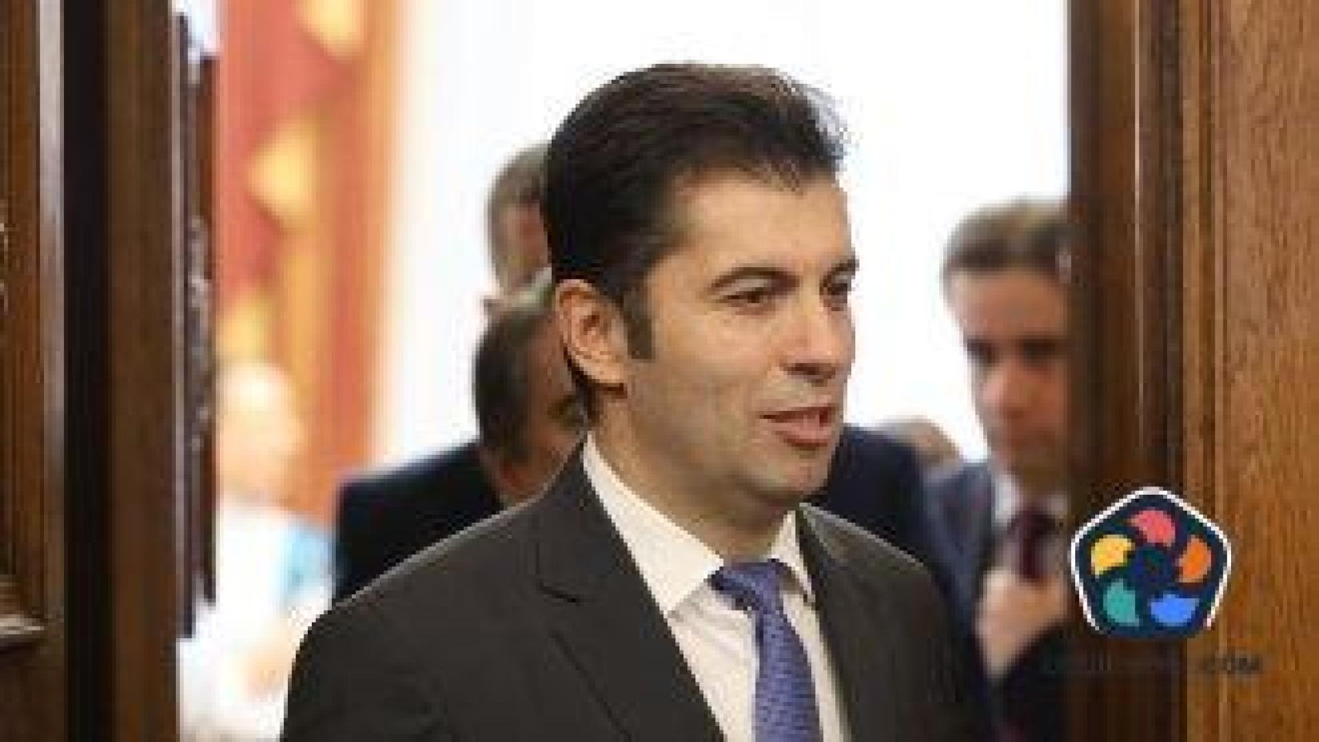 Кирил Петков: Борисов да се разведе с Пеевски, в този "брак" има домашно насилие