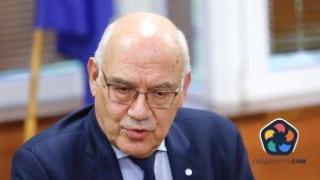 КЕВР обясни: Хората минаха на климатици заради евтиния ток и се налага поскъпване