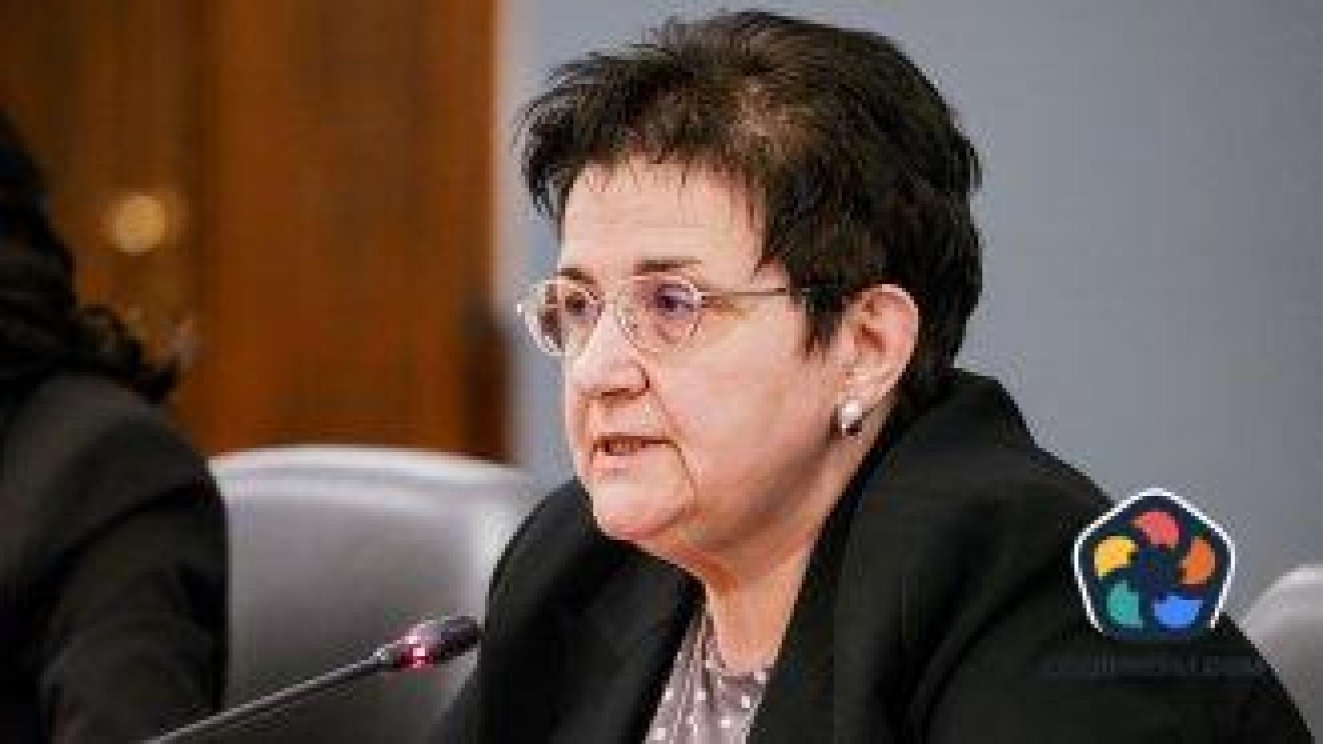 Министър Петкова: Бюджет 2024 не излиза с 4 млрд. лв. И той ли е фалшив?