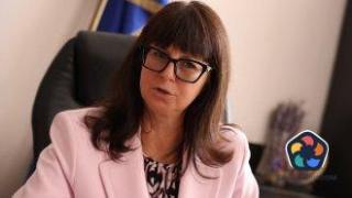 Няма нито пари за дълга на НЗОК към болниците, нито мерки срещу роенето им