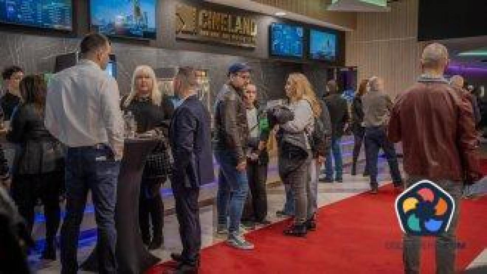CINELAND® направи Коледен подарък на варненци